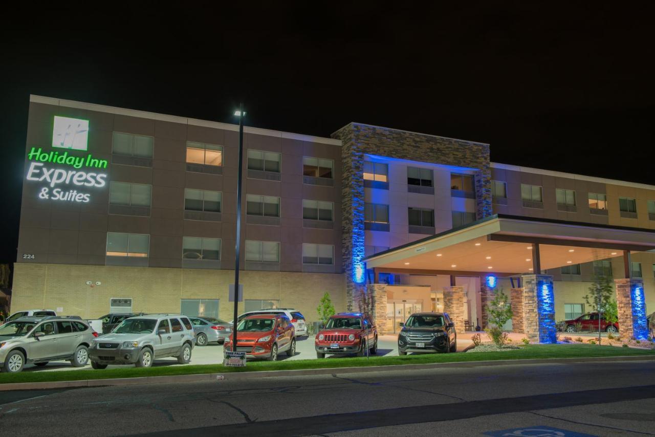 Holiday Inn Express & Suites - Louisville N - Jeffersonville By Ihg Εξωτερικό φωτογραφία